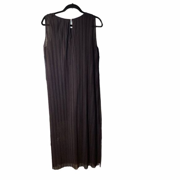 Zara basic collection pleated dress with slits - Picture 2 of 10